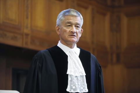 Solemn Declaration of HE Mr Bakhtiyar Tuzmukhamedov,Judge ad hoc, at the opening of the hearings. Solemn Declaration of HE Mr Bakhtiyar Tuzmukhamedov,Judge ad hoc, at the opening of the hearings.