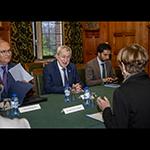 Visit of HE Mr Alberto van Klaveren Stork, Minister of Foreign Affairs of Chile, to the International Court of Justice Visit of HE Mr Alberto van Klaveren Stork, Minister of Foreign Affairs of Chile, to the International Court of Justice