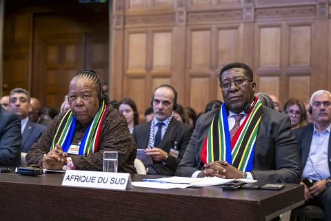 The Agent of South Africa, HE Mr Vusimuzi Madonsela and HE Ms Naledi Pandor, Minister of International Relations and Cooperation of the Republic of South Africa The Agent of South Africa, HE Mr Vusimuzi Madonsela and HE Ms Naledi Pandor, Minister of International Relations and Cooperation of the Republic of South Africa