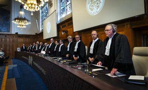 Solemn Declaration by HE Mr Donald M. McRae, Judge ad hoc, at the start of the hearings Solemn Declaration by HE Mr Donald M. McRae, Judge ad hoc, at the start of the hearings