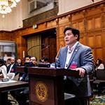 Mr Johnathen Kawakami, Deputy Attorney General (Marshall Islands) Photograph: UN Photo/ICJ-CIJ/Frank van Beek. Courtesy of the ICJ.