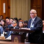 S. Exc. M. Teburoro Tito, ambassadeur de la mission permanente de Kiribati auprès de l’Organisation des Nations Unies, New York (Kiribati) Photographie: UN Photo/ICJ-CIJ/Frank van Beek. Avec l'aimable autorisation de la CIJ. Tous droits réservés.