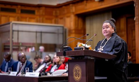 Hon. Laingane Italeli Talia, Attorney General of Tuvalu (Tuvalu) Photograph: UN Photo/ICJ-CIJ/Frank van Beek. Courtesy of the ICJ. All rights reserved.