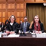Members of the Delegation of the International Union for Conservation of Nature Photograph: UN Photo/ICJ-CIJ/Frank van Beek. Courtesy of the ICJ.
