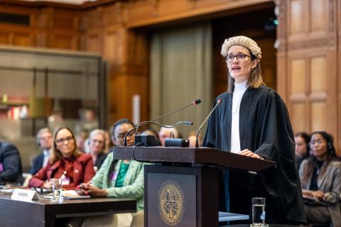 Mme Naomi Hart, barrister, Essex Court Chambers, membre du barreau d’Angleterre et du pays de Galles (Maldives) Mme Naomi Hart, barrister, Essex Court Chambers, membre du barreau d’Angleterre et du pays de Galles (Maldives)